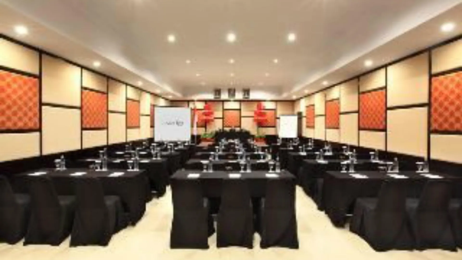 Adhi Jaya Hotel Kuta   Kuta (Bali)