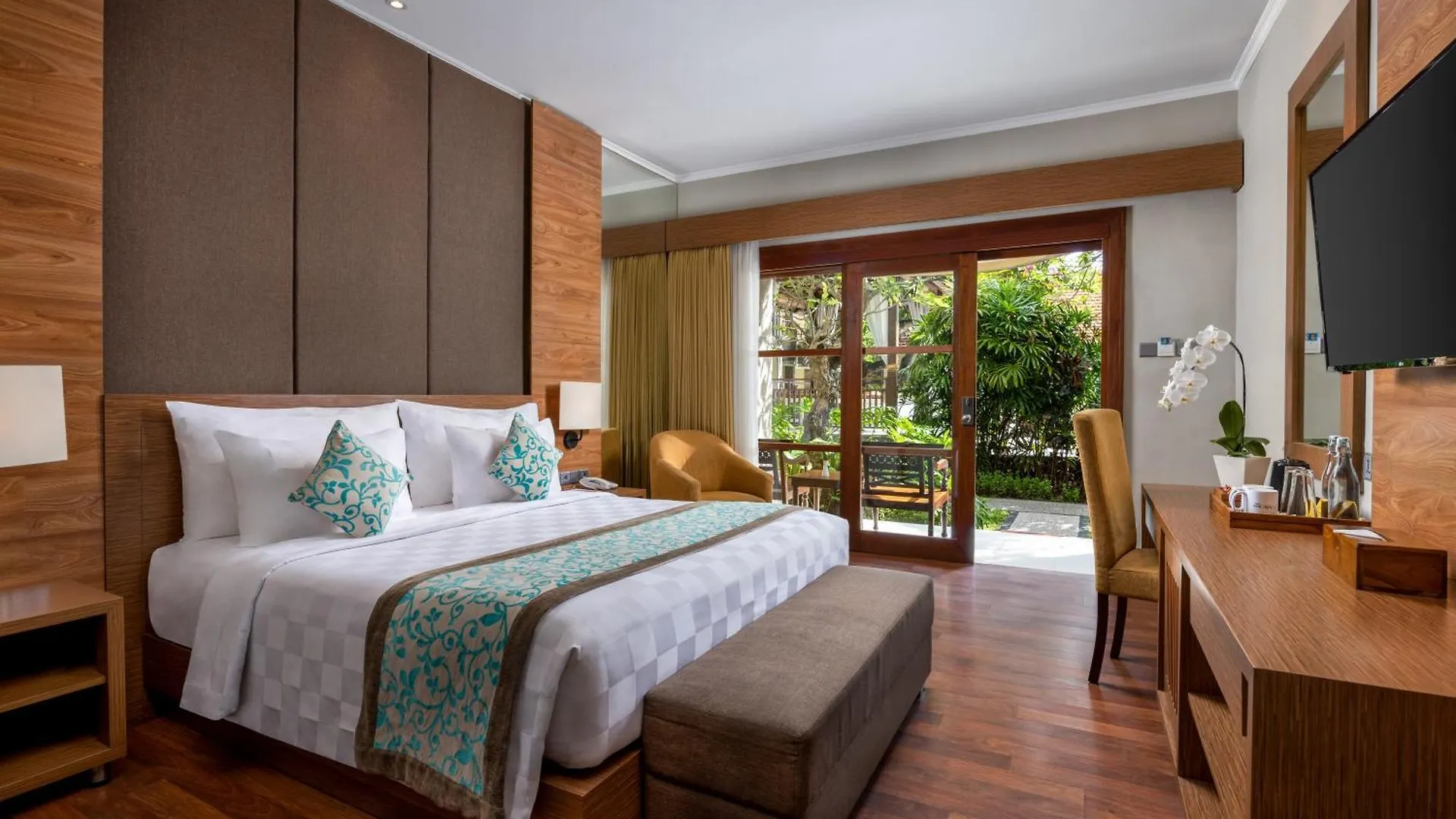 Adhi Jaya Hotel location
